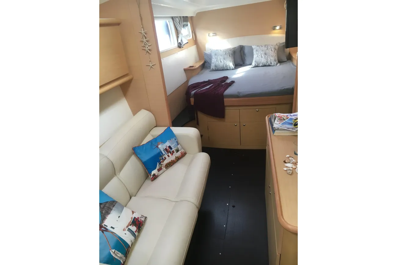 Thumbnail von Lagoon 440 REWIND