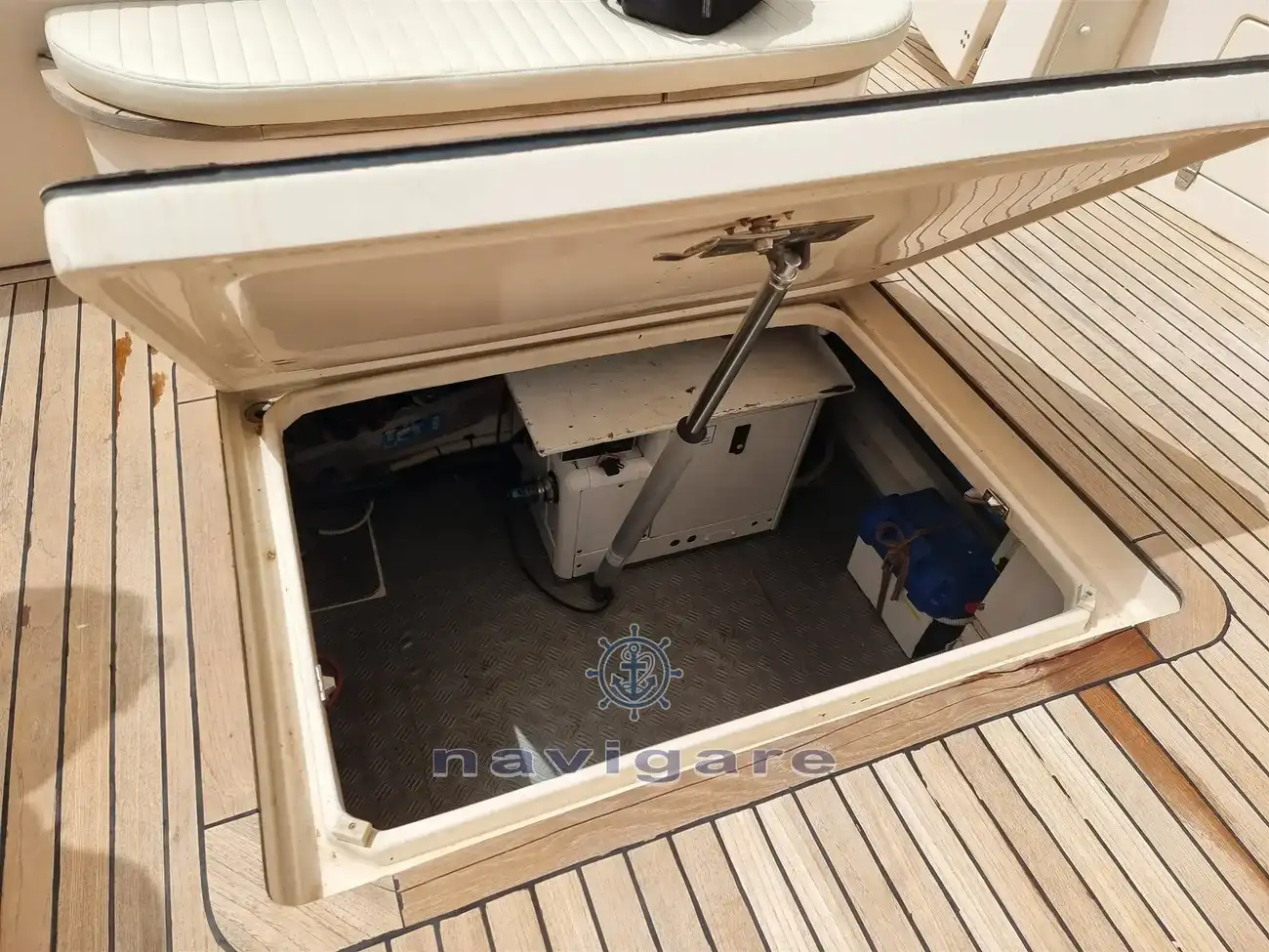 Thumbnail von Cayman 43 WA