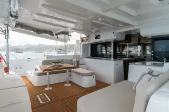 Thumbnail von Lagoon 46 Yükseklik Ayarı