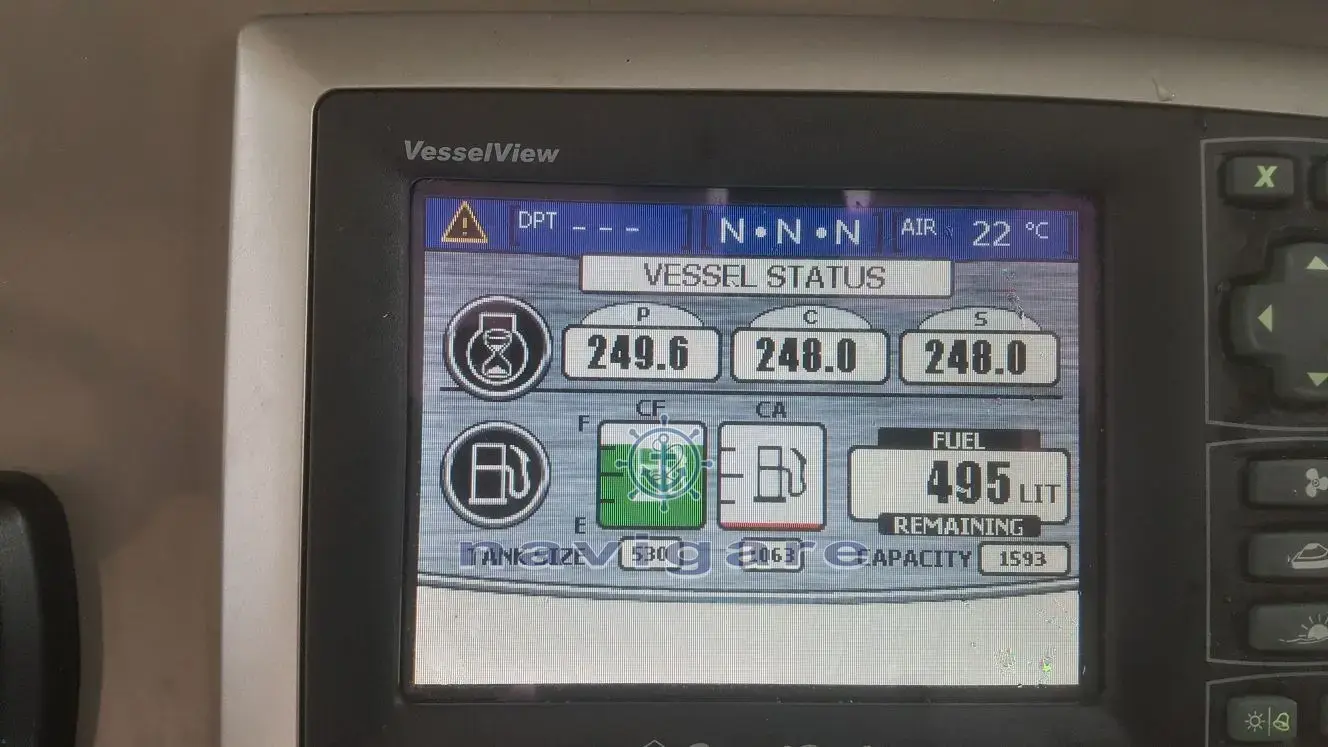 Thumbnail von Boston Whaler 345 Conquest