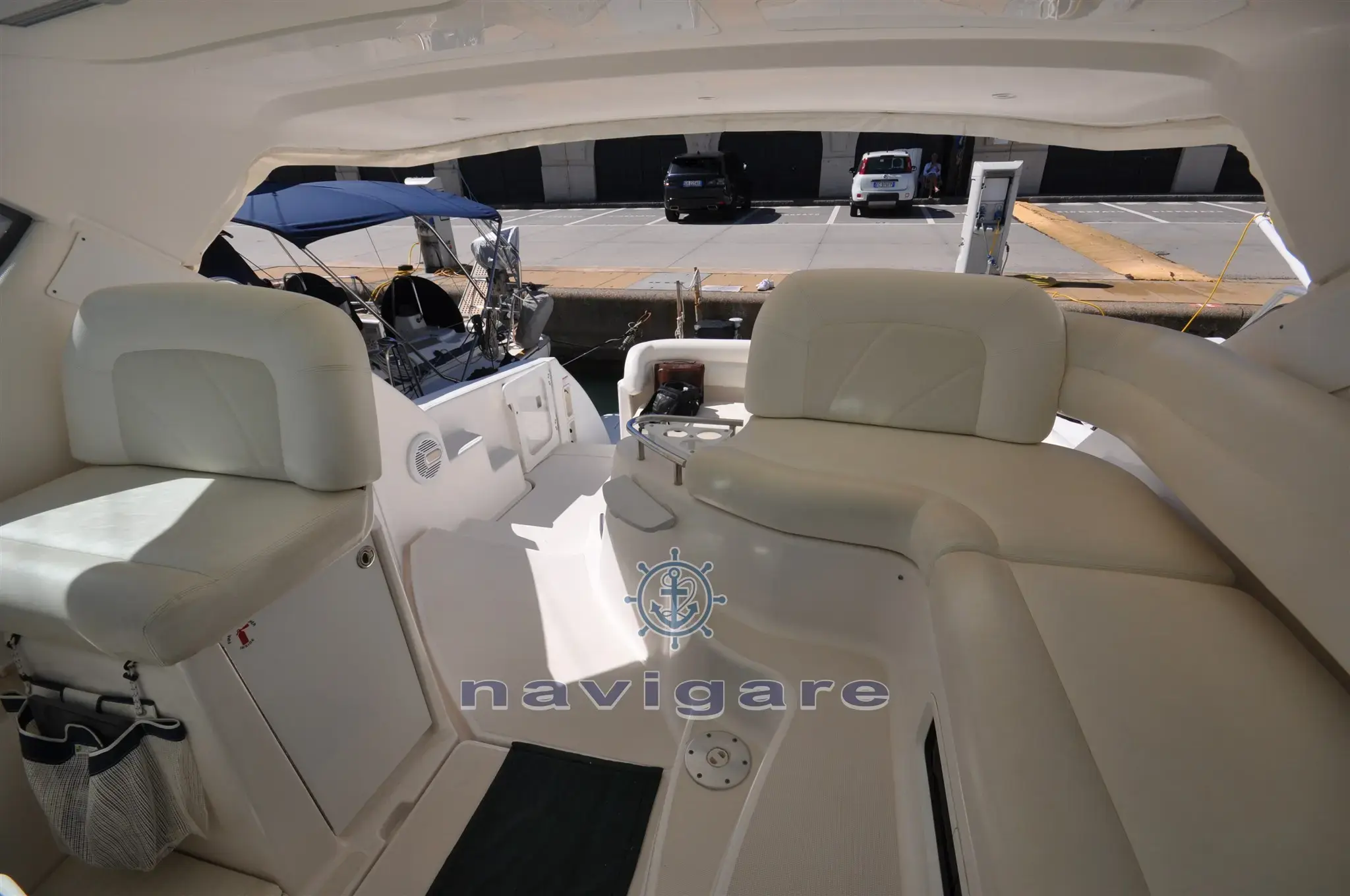 Thumbnail von Tiara Yachts 4300 SOVRAN