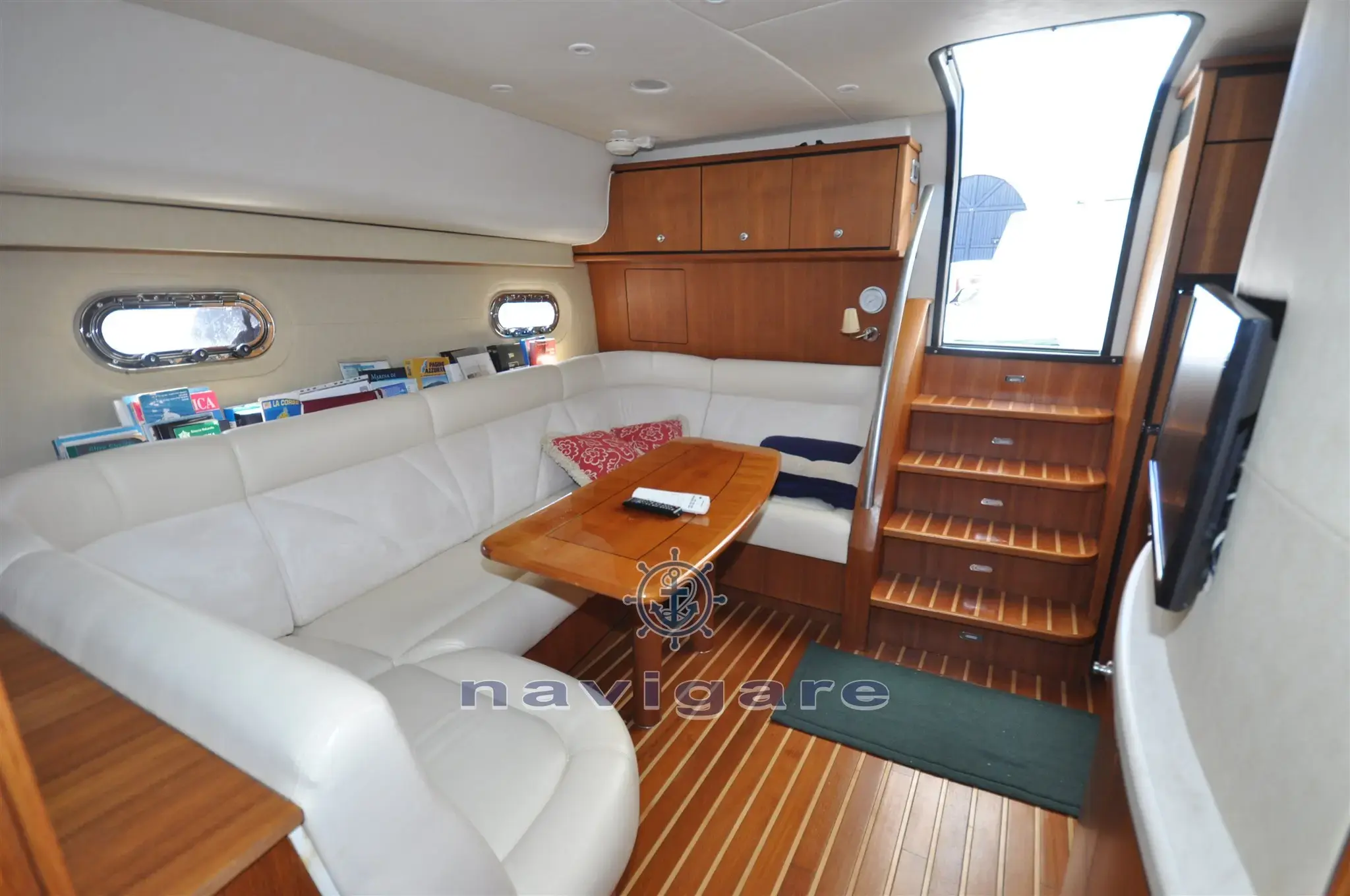 Thumbnail von Tiara Yachts 4300 SOVRAN