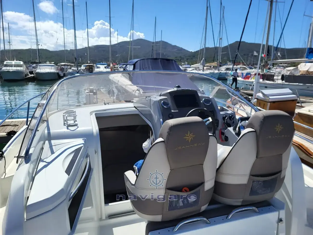 Thumbnail von Jeanneau Cap Camarat 8.5 WA