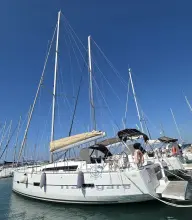 Thumbnail von Dufour 460 Grand Large