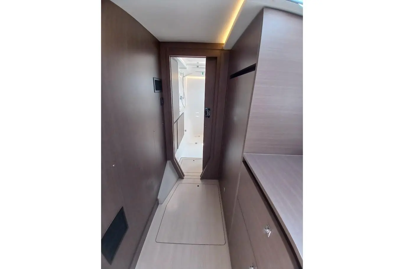 Thumbnail von Leopard 42 ALL IN TOO