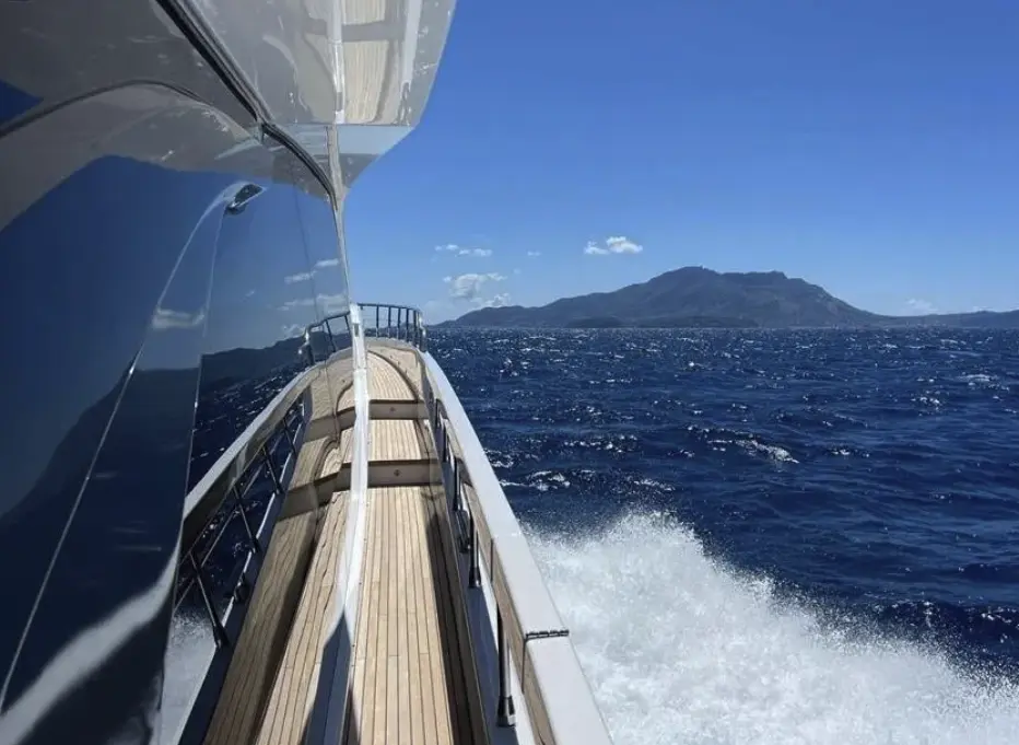 Thumbnail von Azimut Fly 78 JAM