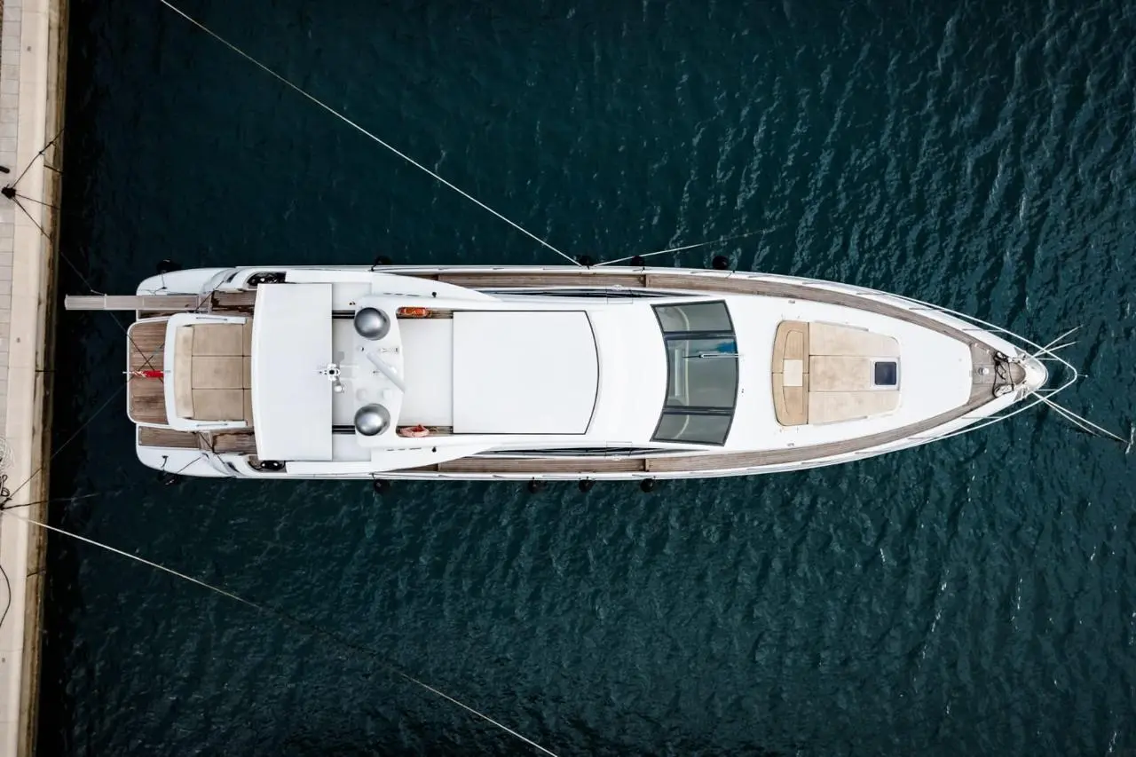 Thumbnail von Azimut 86s