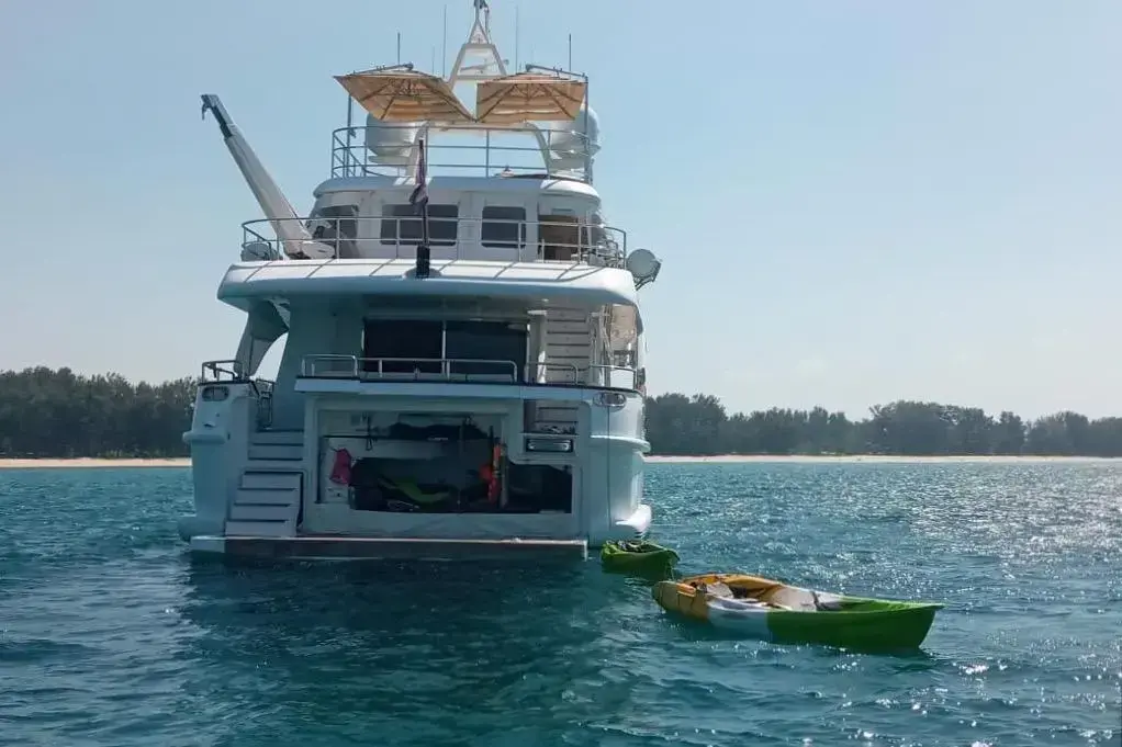 Thumbnail von Benetti Tradition 100