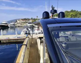 Thumbnail von Invictus TT460