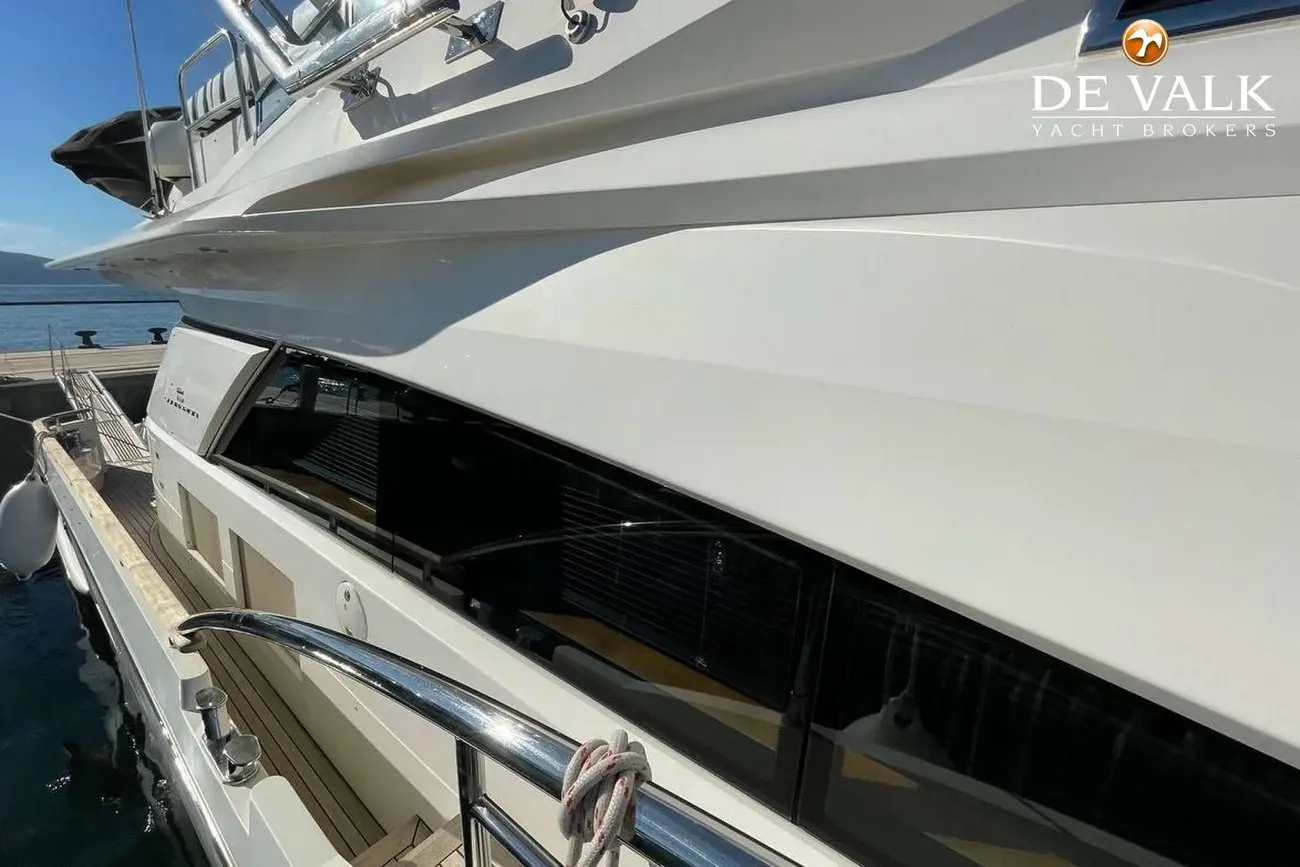 Thumbnail von Fairline Squadron 78