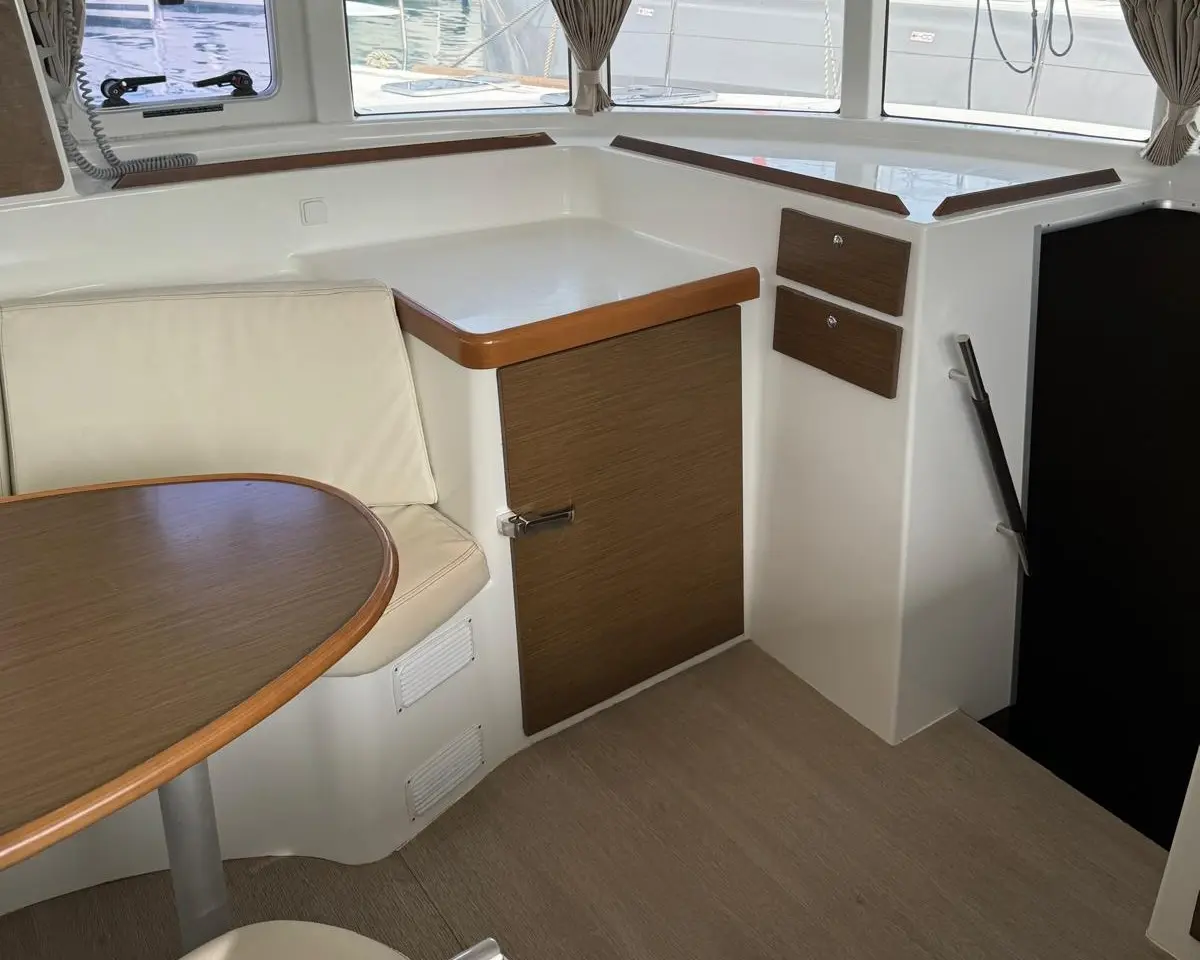 Thumbnail von Lagoon 380 Oscar III