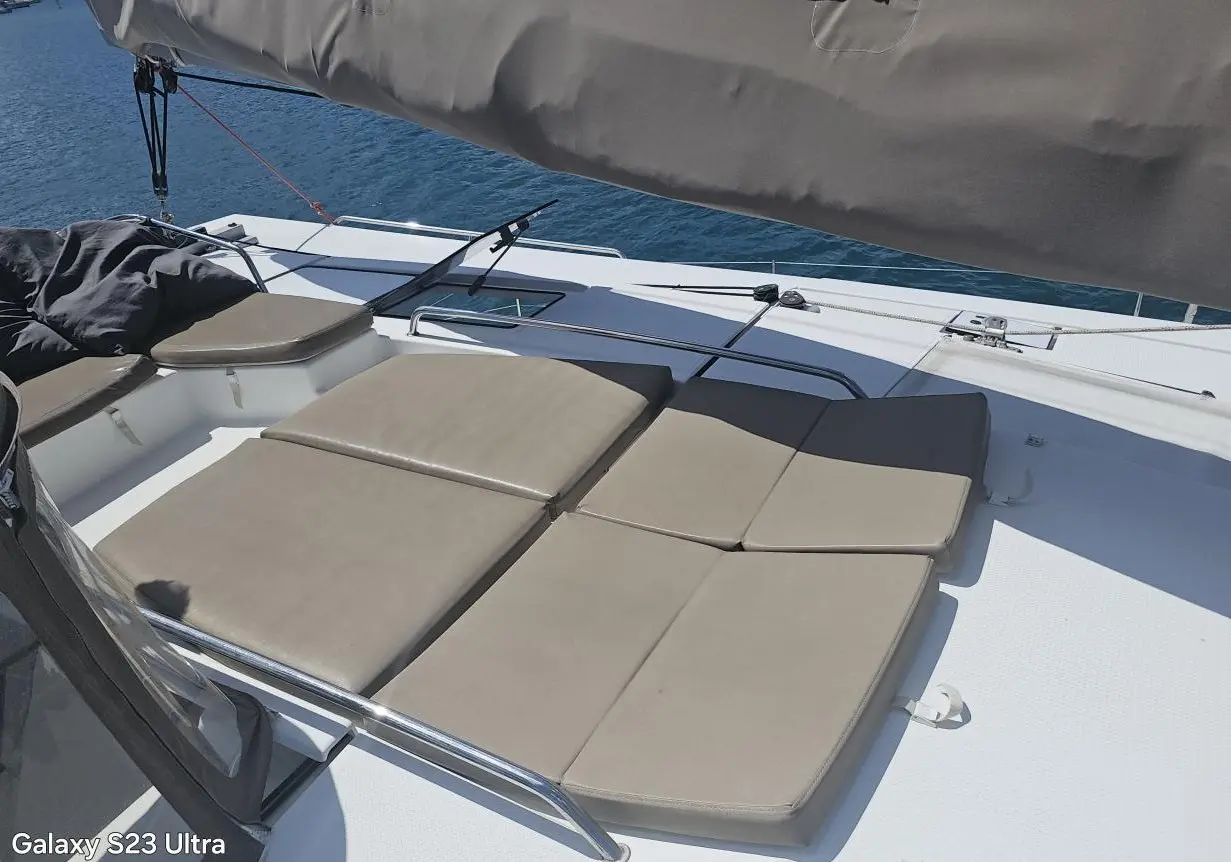 Thumbnail von Fountaine Pajot Helia 44 Oceane
