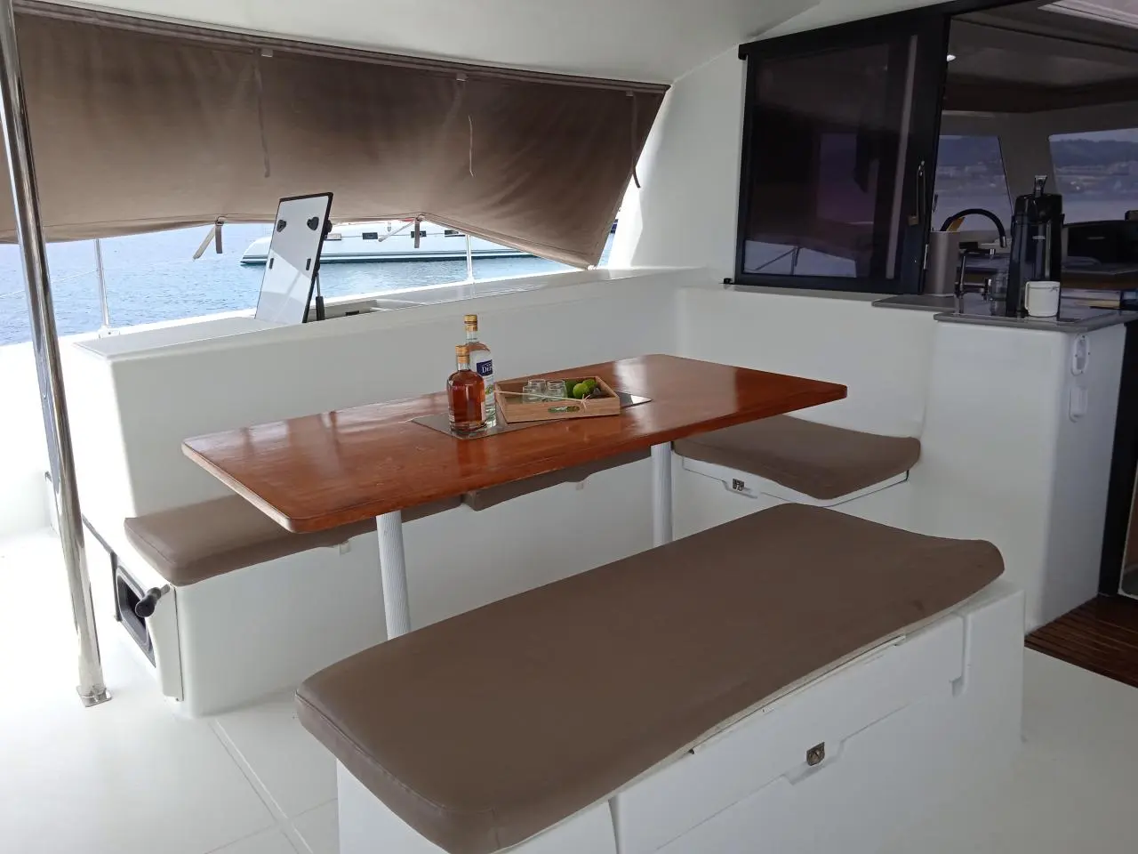 Thumbnail von Fountaine Pajot Helia 44 Oceane
