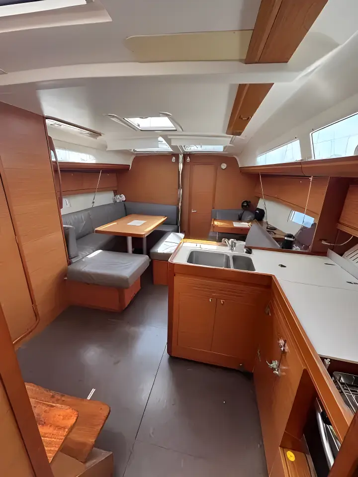 Thumbnail von Dufour 412 GL