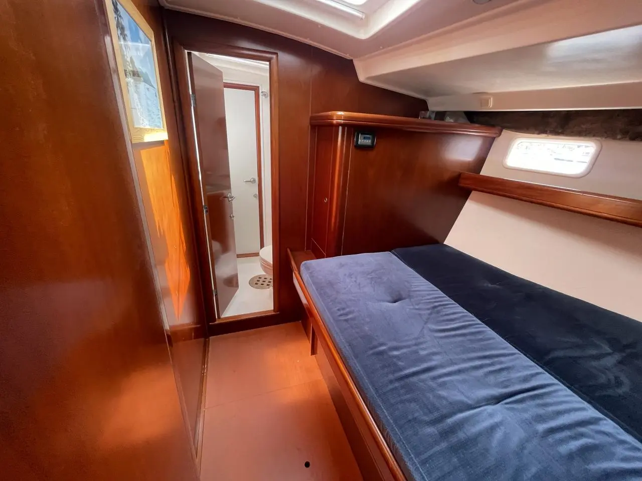 Thumbnail von Beneteau Oceanis 523 Magic