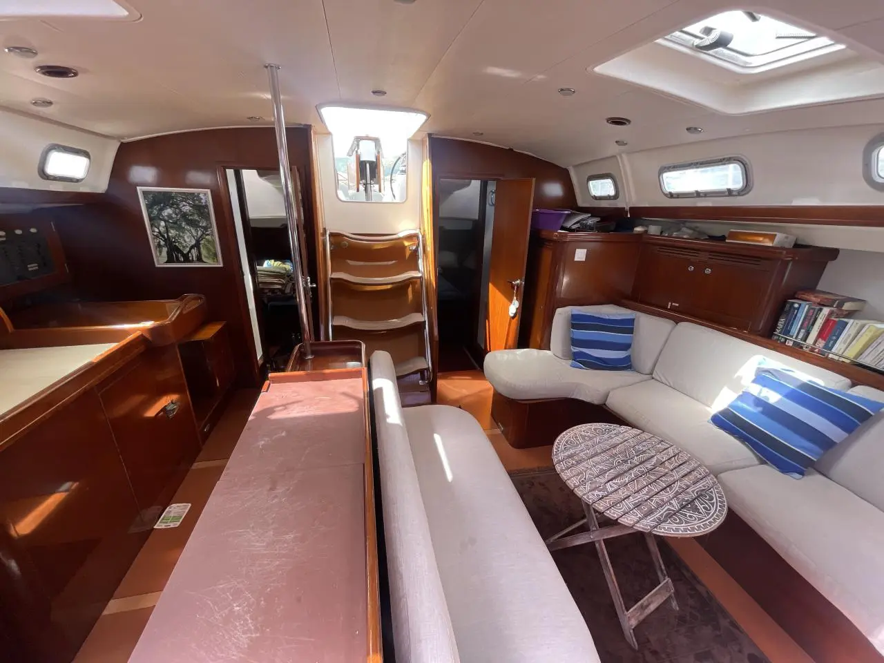 Thumbnail von Beneteau Oceanis 523 Magic