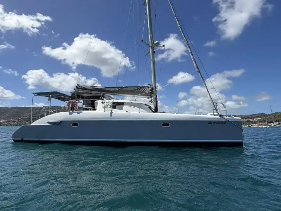 Fountaine Pajot Lavezzi 40 ZE PHOENIX