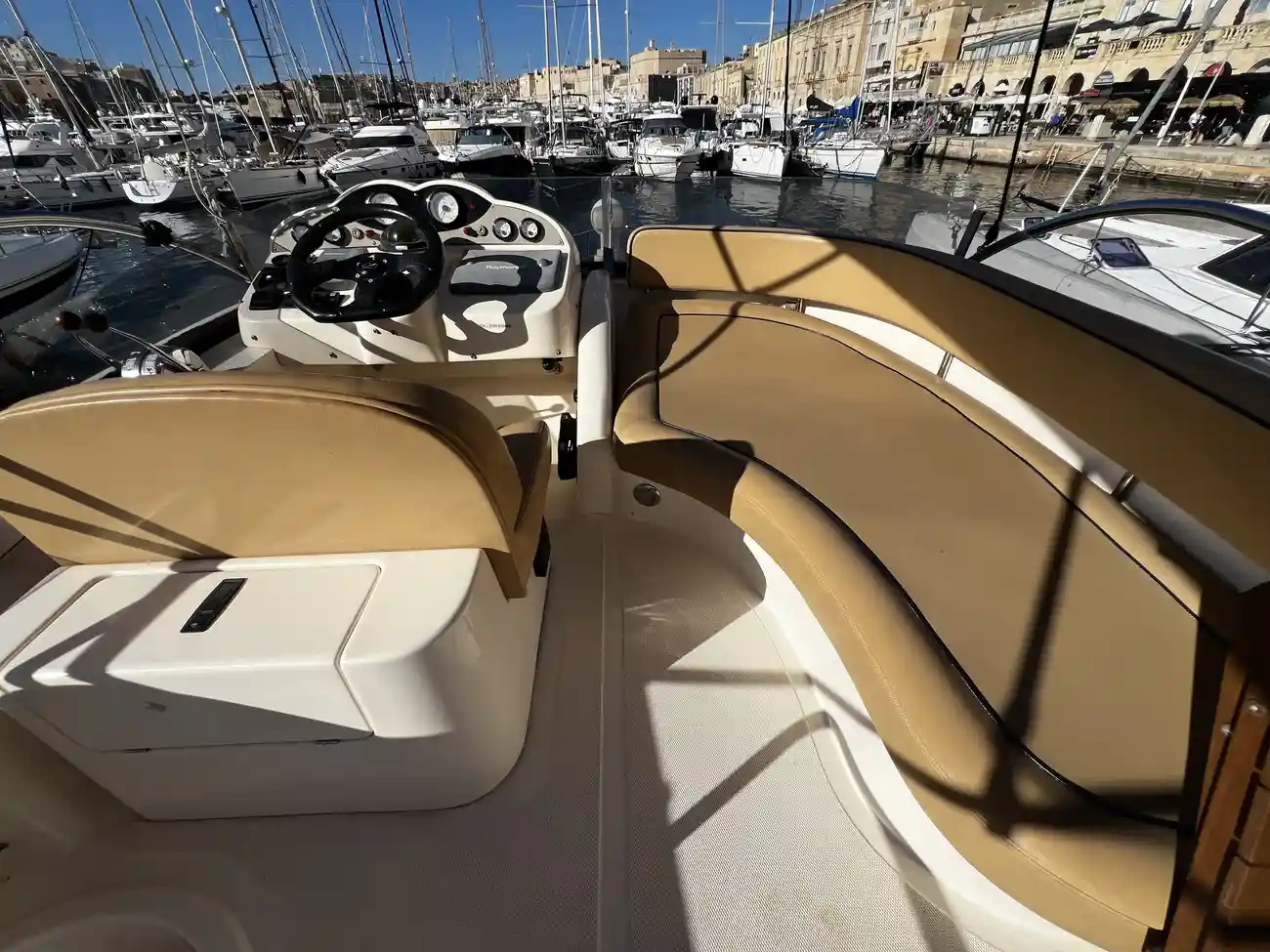 Thumbnail von Intermare 37 FLY CRUISER