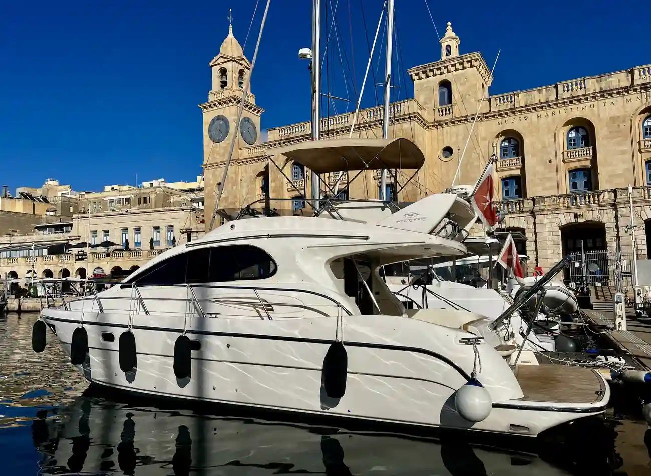 Thumbnail von Intermare 37 FLY CRUISER