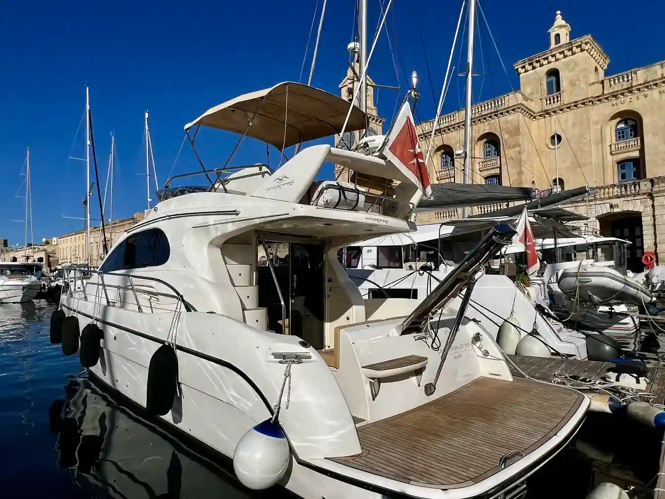 Thumbnail von Intermare 37 FLY CRUISER