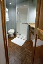 Thumbnail von Viking 66 Convertible