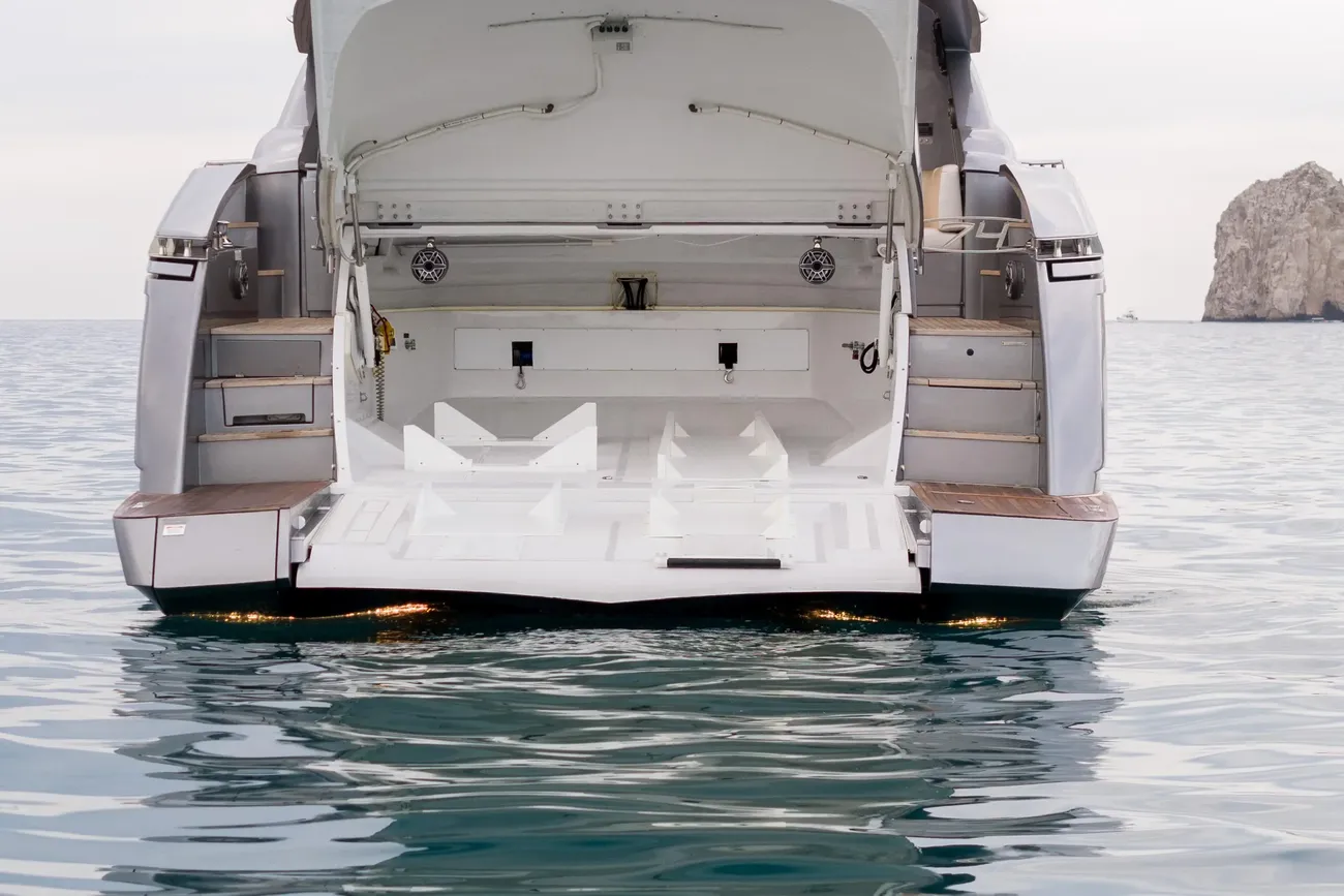 Thumbnail von Pershing 74 One Spin 2