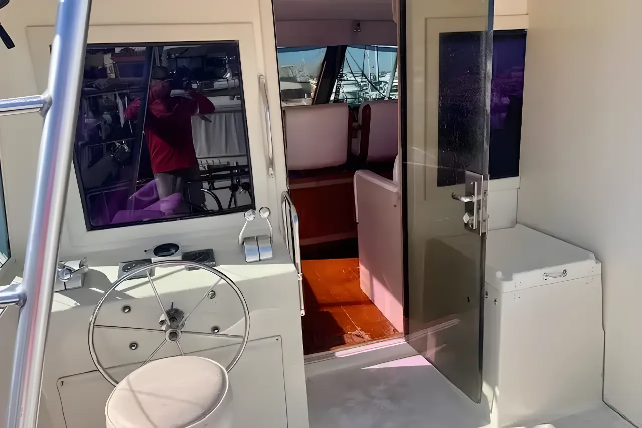 Thumbnail von Hatteras 65 Convertible ABUELO