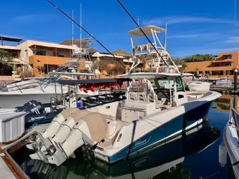 Boston Whaler 370 Outrage SEA SEÑOR