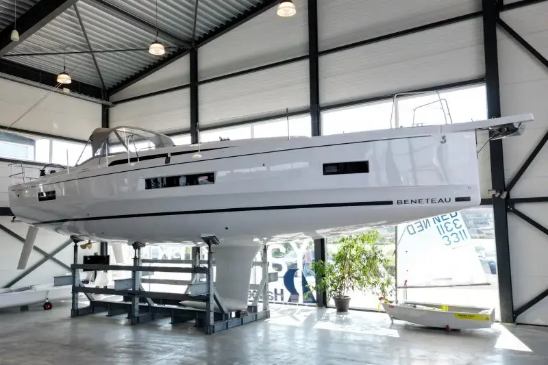 Thumbnail von Beneteau Oceanis 40.1