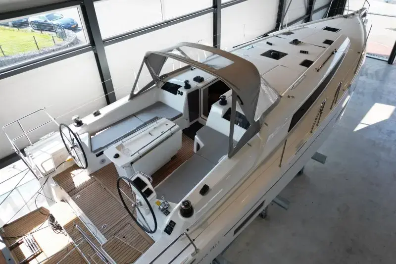 Thumbnail von Beneteau Oceanis 40.1