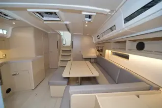 Thumbnail von Beneteau Oceanis 40.1