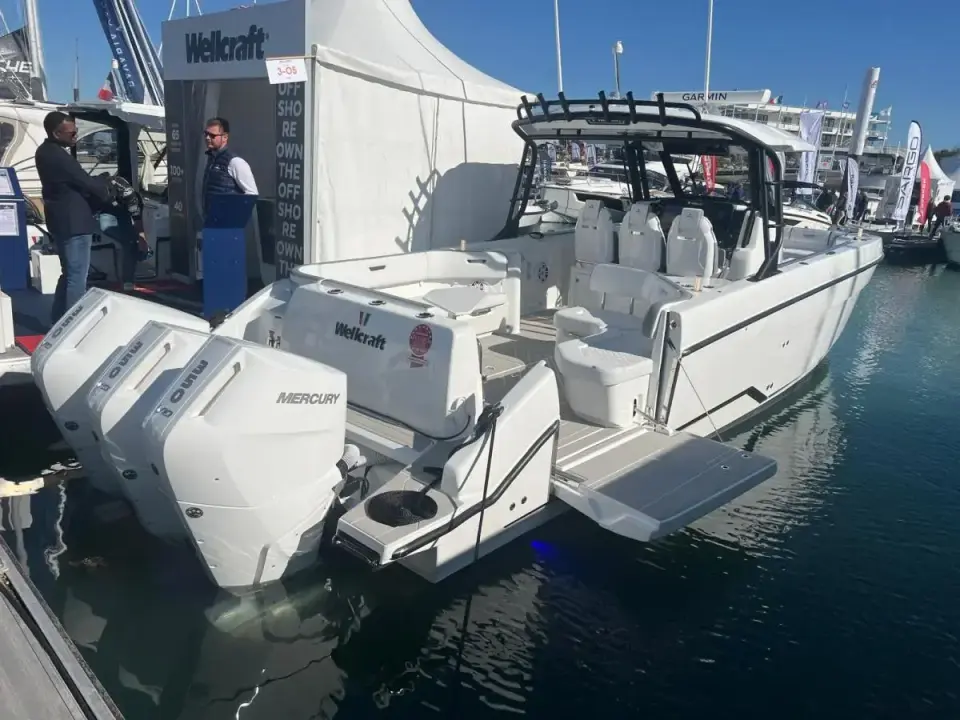 Wellcraft 38 T-Top WELLCRAFT 38 T-Top