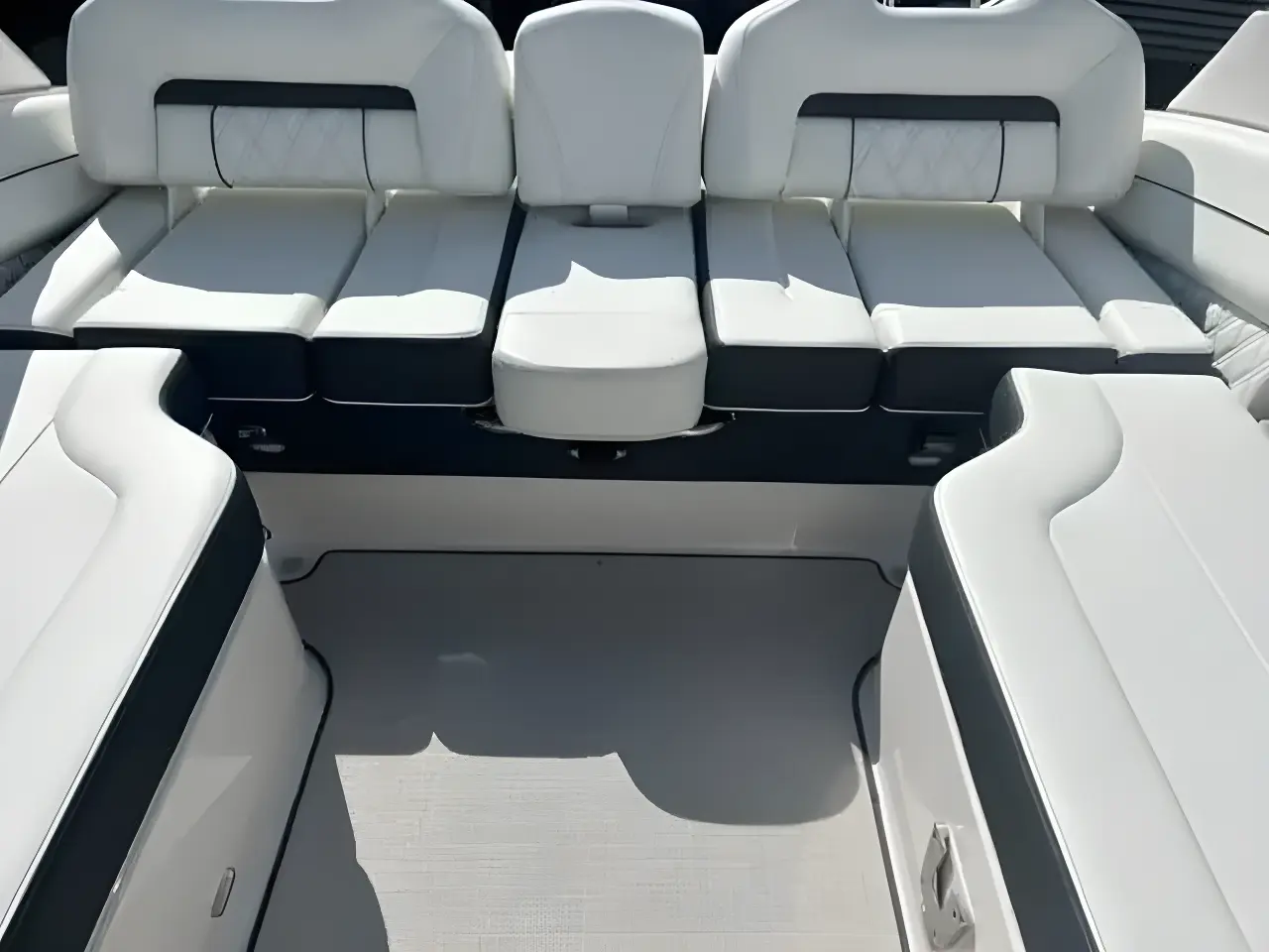 Thumbnail von Regal LS4 Surf