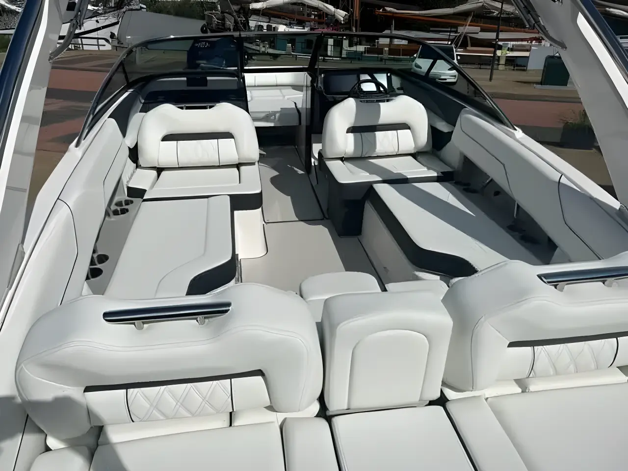 Thumbnail von Regal LS4 Surf