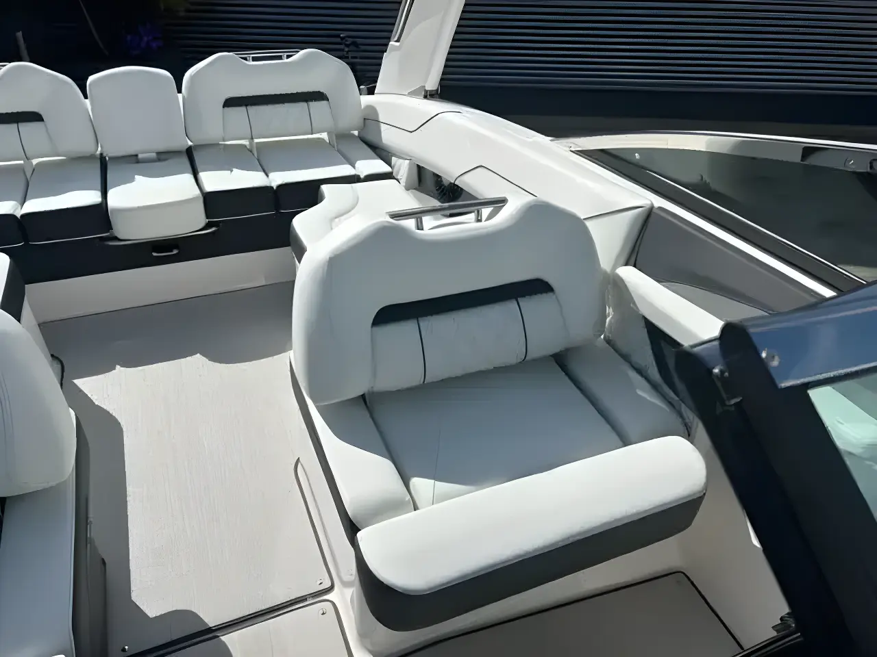 Thumbnail von Regal LS4 Surf Regal LS4