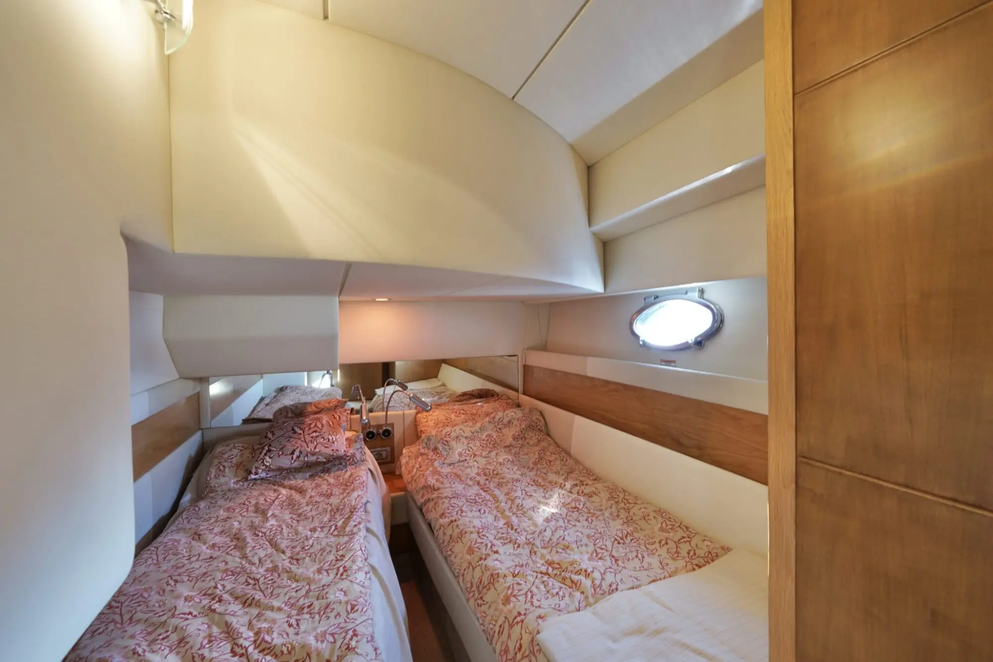 Thumbnail von Rodman Muse 44 Rodman 44 Muse IPS