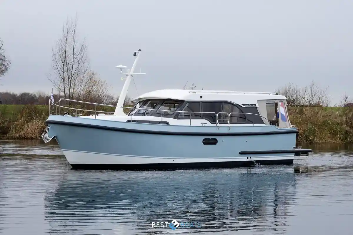 Thumbnail von Linssen 30 SL Sedan