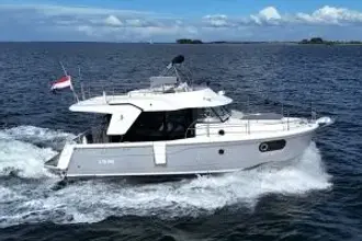 Thumbnail von Beneteau Swift Trawler 30