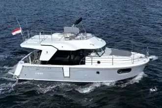Thumbnail von Beneteau Swift Trawler 30