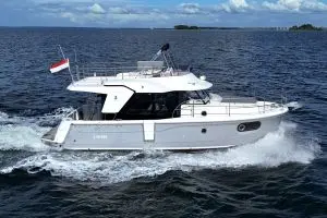 Thumbnail von Beneteau Swift Trawler 30