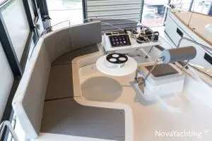 Thumbnail von Beneteau Swift Trawler 30
