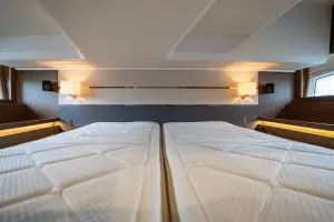 Thumbnail von Sealine F430