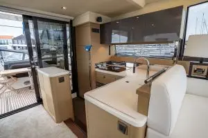 Thumbnail von Prestige 560 S