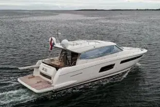 Thumbnail von Prestige 560 S