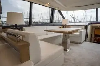 Thumbnail von Prestige 560 S