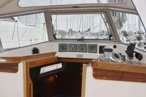 Thumbnail von Hallberg-Rassy 37