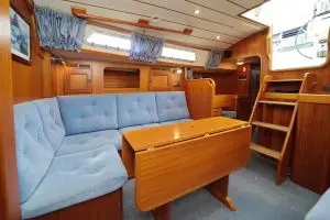 Thumbnail von Hallberg-Rassy 37