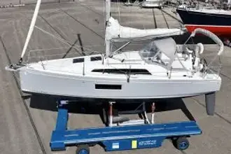 Thumbnail von Beneteau Oceanis 30.1