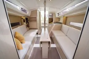 Thumbnail von Beneteau Oceanis 30.1