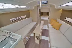 Thumbnail von Beneteau Oceanis 30.1